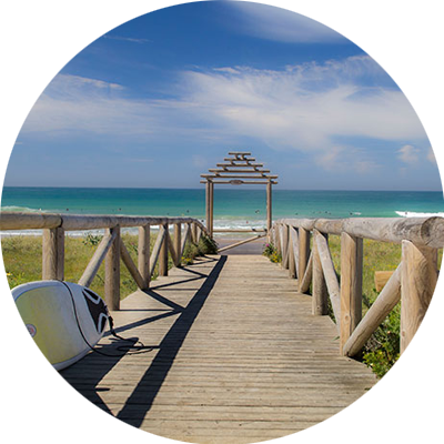 playa del palmar en cadiz para hacer suf con tablas de madera